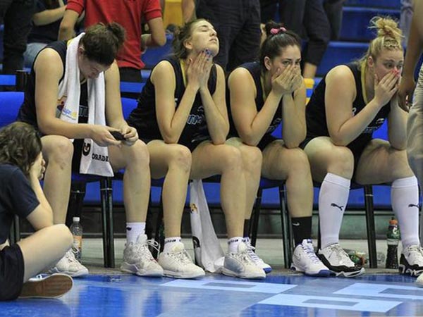 Argentina women's basketball team forfeits game after wearing wrong jerseys