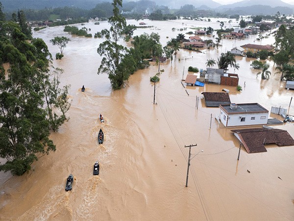 UAE flies first relief plane for flood-hit victims in Brazil