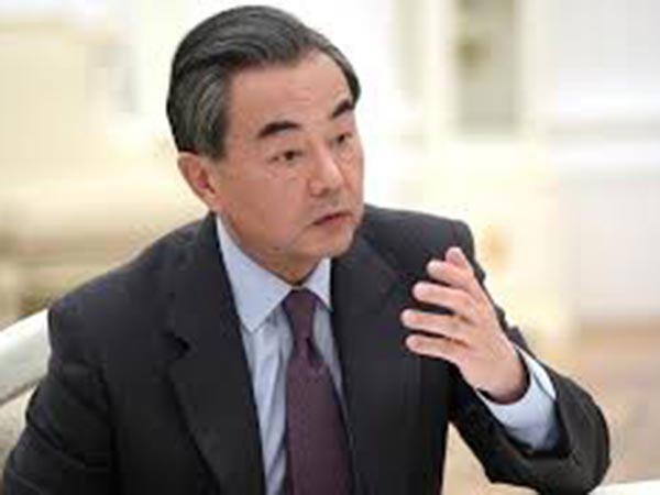 Chinese FM meets with Danish FM