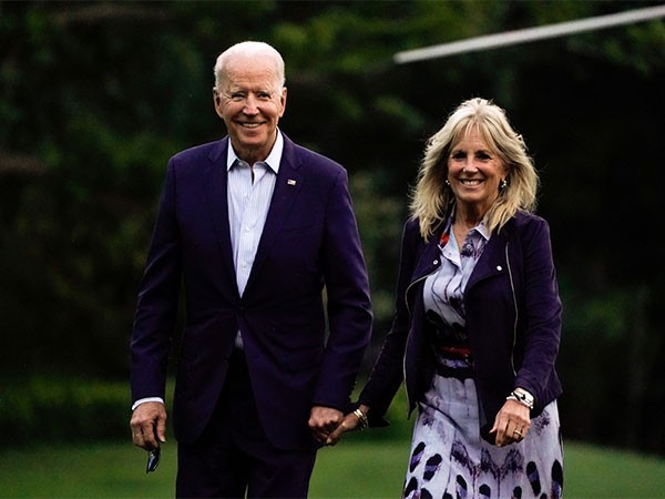 Biden continues to work amid 'mild' COVID symptoms, his doctor says