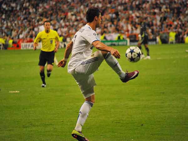 Barca crisis deepens as Juventus win in Camp Nou