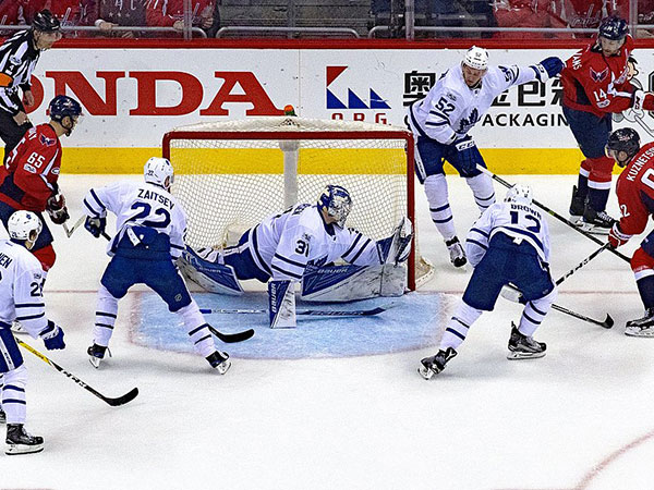 Maple Leafs fall short against Stars in Frederik Andersen's return from injury