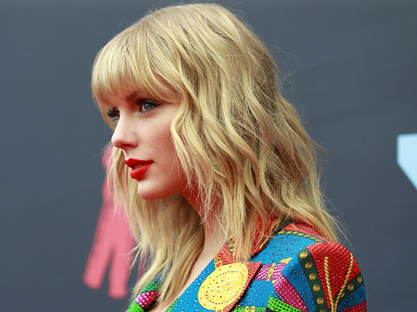 John Fogerty feels Taylor Swift's pain: Losing rights to their music leaves singers with 'nasty scar'