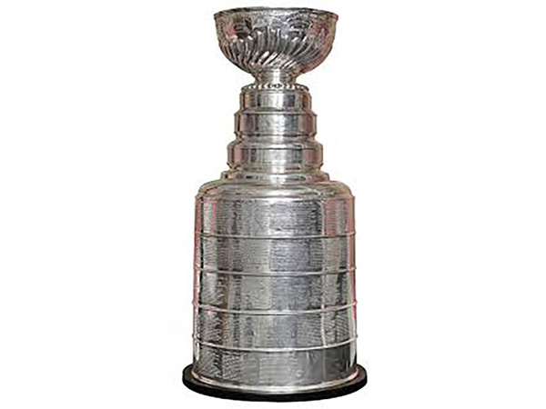 Survey finds Canadian NHL fans OK if country doesn't host playoff games