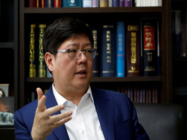 Former president's son apologizes after being expelled by ruling party
