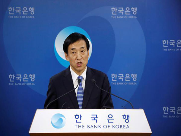 BOK widely expected to cut base rate in first half: poll
