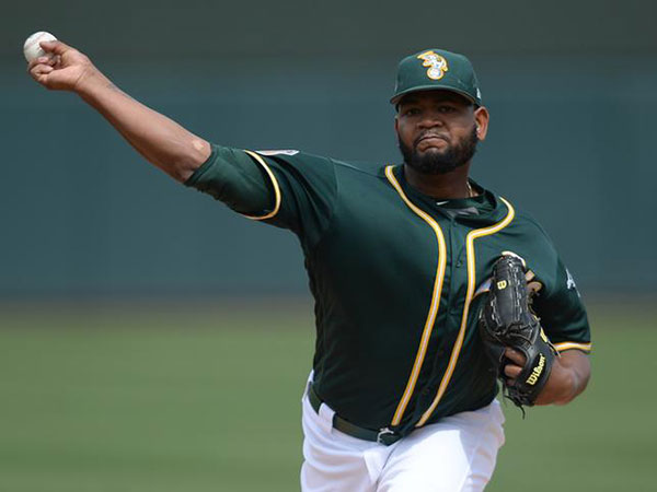 KBO champs Doosan Bears sign pitcher Raul Alcantara from another S. Korean club