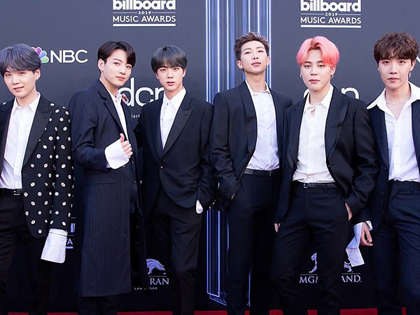 BTS' 'Dynamite' ranks No. 12 on Billboard singles chart