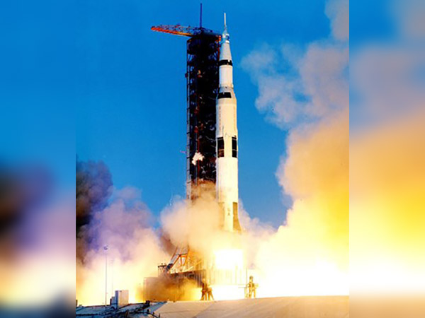 China to launch Chang'e-5 lunar probe in 2020