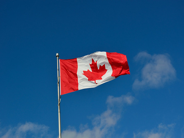 Two Americans fined for breaking Canada's quarantine rules