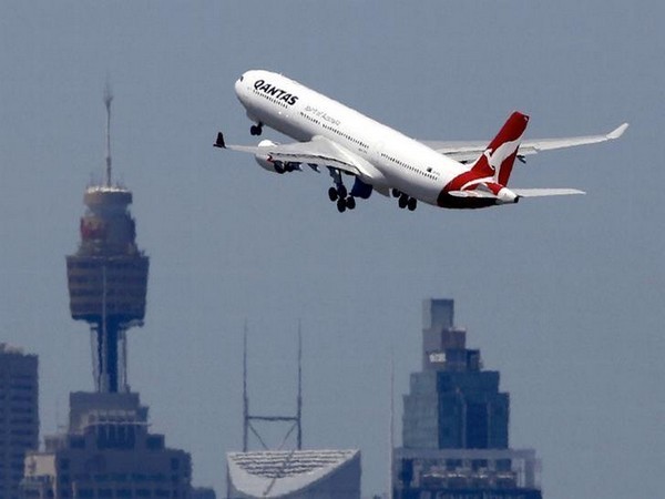 Australia's national airline Qantas posts significant loss due to COVID-19