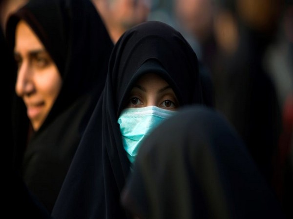 Women violating dress code to face 10 years jail in Iran
