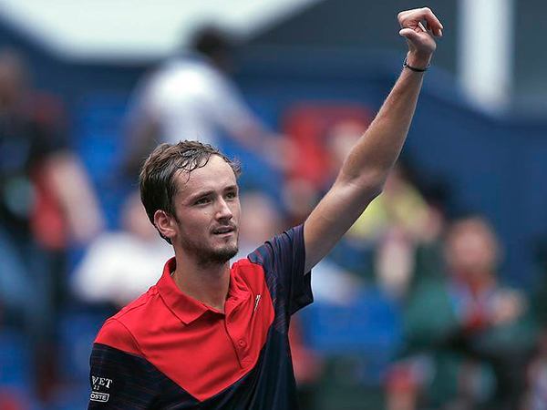 Russian Daniil Medvedev storms into ATP Shanghai Master SFs