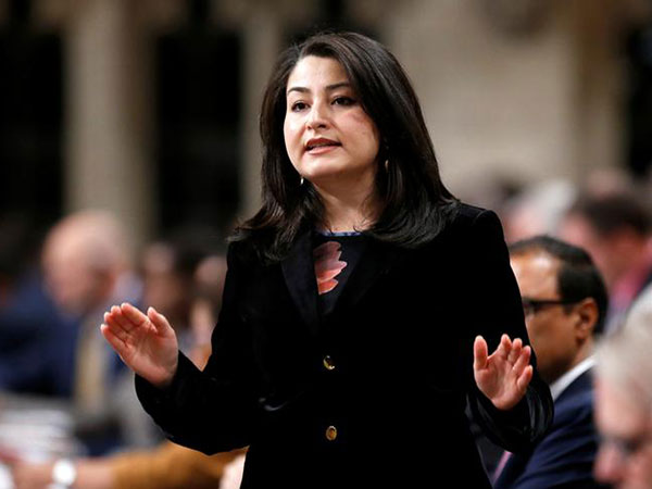 More federal money coming for rural broadband, minister says