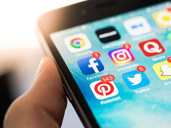 China's mobile apps expand in May