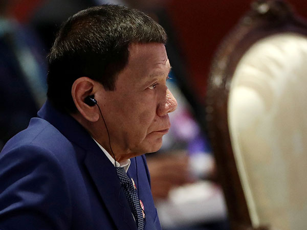 Duterte can't probe corrupt congressmen, passes PACC 'list' to Ombudsman