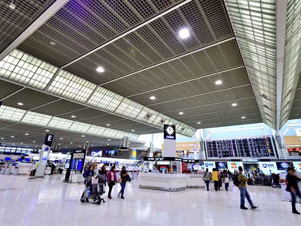 Arrivals at Narita from S. Korea down in August
