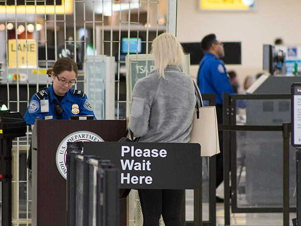 Watchdog raises concerns that some TSA screening equipment is not keeping pace with current threats