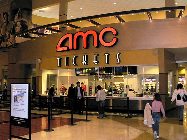 AMC Entertainment reports 561-mln-USD quarterly loss amid pandemic