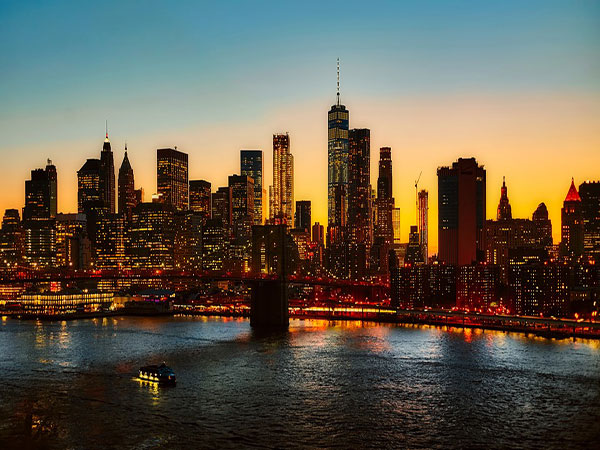 4 dead, 3 injured at illegal gambling site shooting in NYC