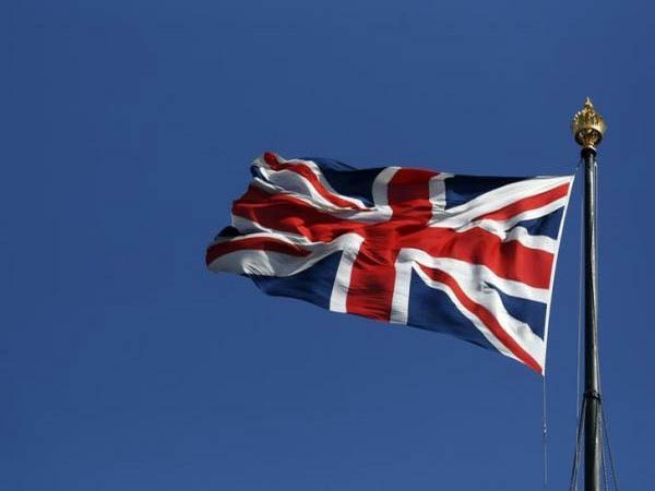 UK GDP keeps growing in August but far below pre-pandemic levels