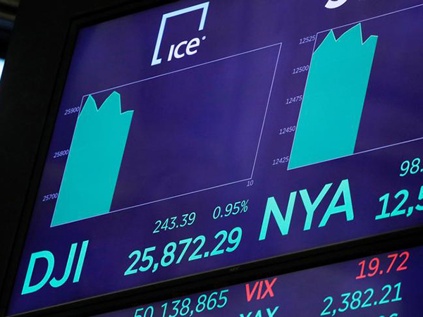 U.S. stocks rise after Fed cuts rates