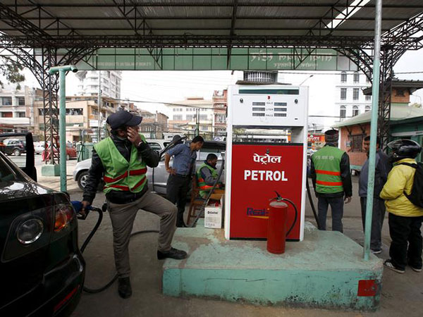 Over 1,000 firms keen to set up new fuel stations