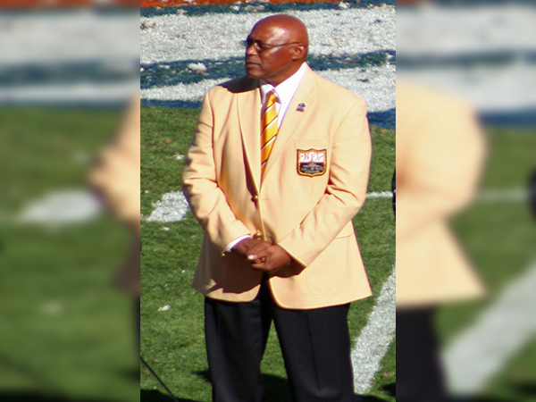 Football Hall of Famer Floyd Little diagnosed with cancer