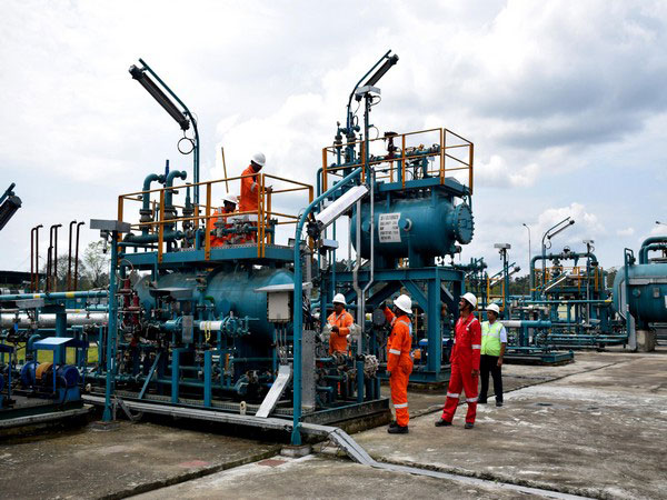 Libyan National Oil Corporation Declares Emergency After Oil Supplies From Several Ports Suspended