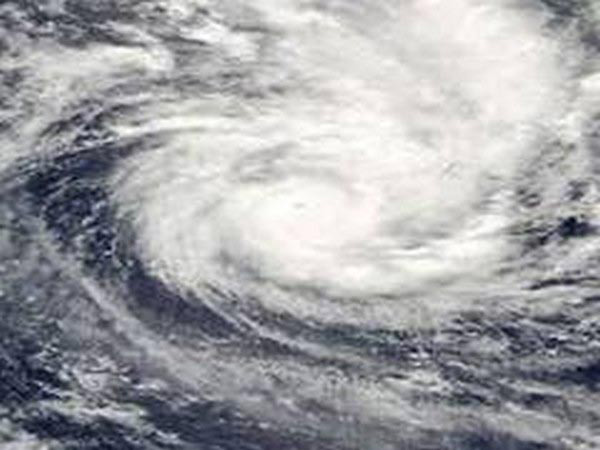 Typhoon Chan-hom heading for western Japan