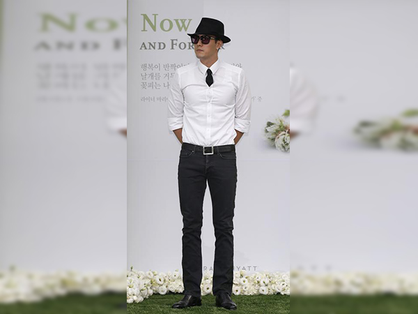 Actor So Ji-sub ties knot with ex-announcer girlfriend
