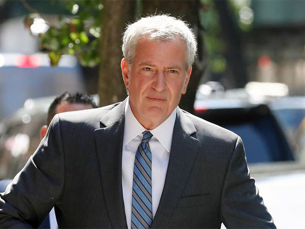 De Blasio continues feud with Trump, says he 'will not be welcome back' in NYC after presidency