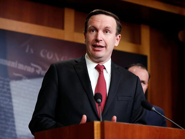 Senate Democrat Murphy acknowledges meeting with Iran's foreign minister