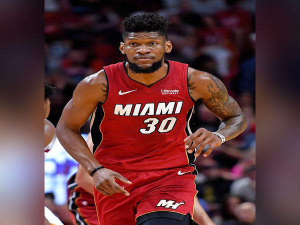 Miami Heat's Chris Silva breaks down after seeing mom for first time in years