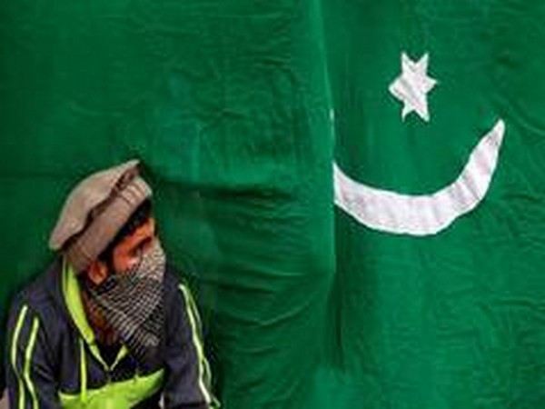 Pakistani police seize 6 kg heroin in Peshawar