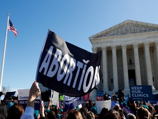 Texas top court rules against woman who sought abortion for medical emergency