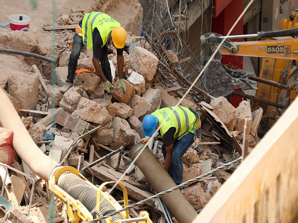 Search for possible Beirut blast survivor enters third day