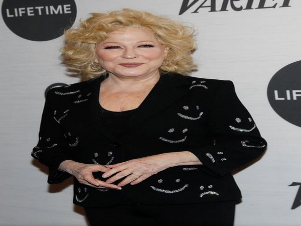 Bette Midler calls out Justin Timberlake: 'When is Janet Jackson's boob gonna get an apology?'