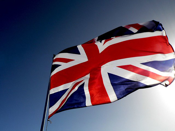 UK envoy urges Japan to raise CO2 reduction target