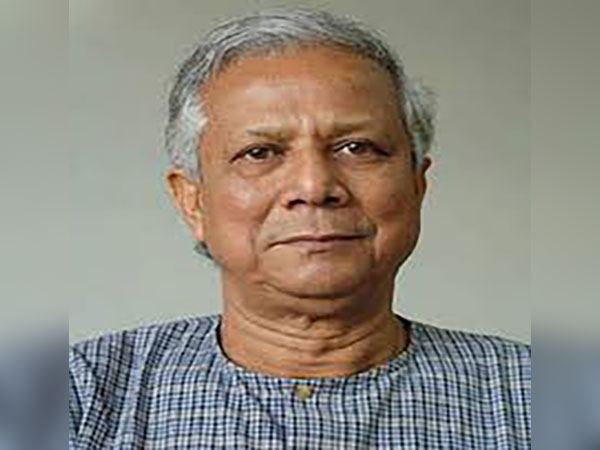 Dr Yunus gets bail