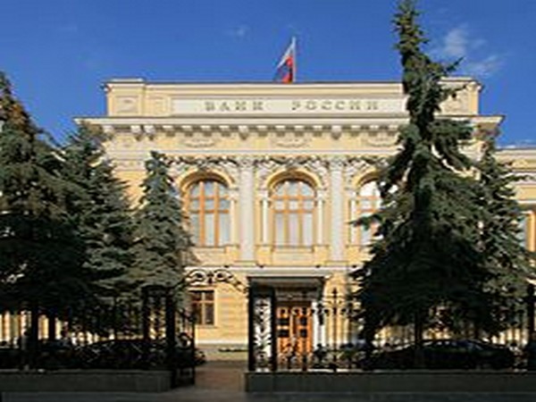 Bank of Russia believes improper to completely reject dollar in international reserves