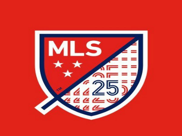 "MLS is Back Tournament" rolls on despite coronavirus concerns