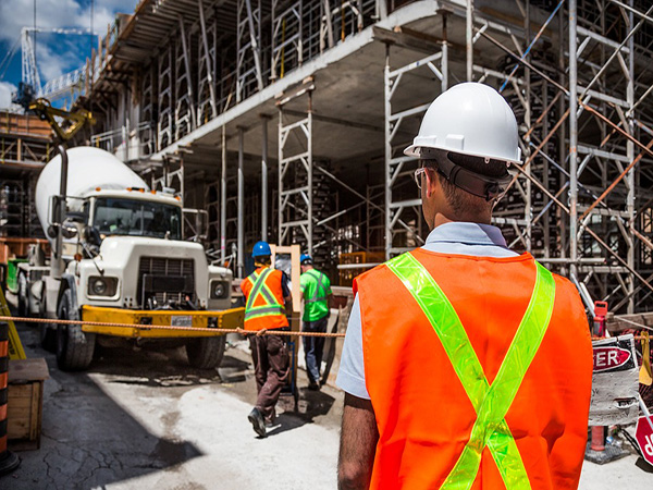 Mandalay punishes 36 city workers in 4 years
