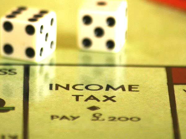 China defers income tax payments for small firms, household businesses