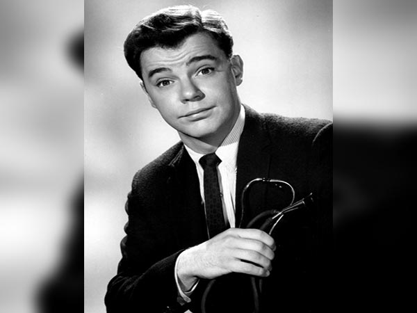 Warren Berlinger, 'Happy Days' and 'Cannonball Run' actor, dead at 83