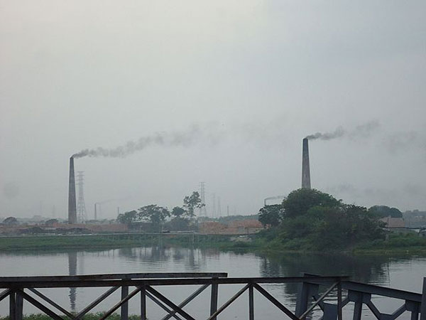 Toxic air choking Dhaka; worst again in Air Quality Index