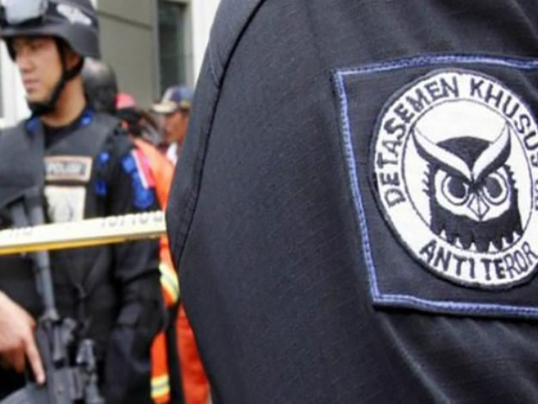 Police arrest terrorist suspects in East Java