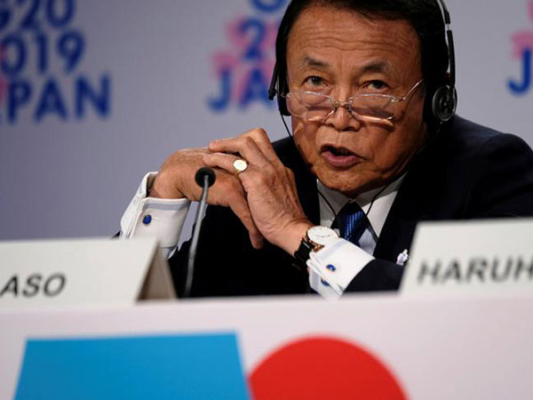 Aso expresses concern over digital yuan