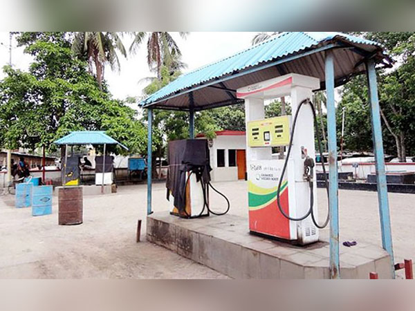 HC: No fuel for vehicles without renewed fitness certificates