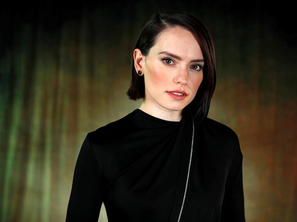 'Star Wars' actress Daisy Ridley: 'Every sane person' has an issue with Trump